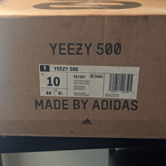 Adidas Yeezy 500 - Picture 7 of 7